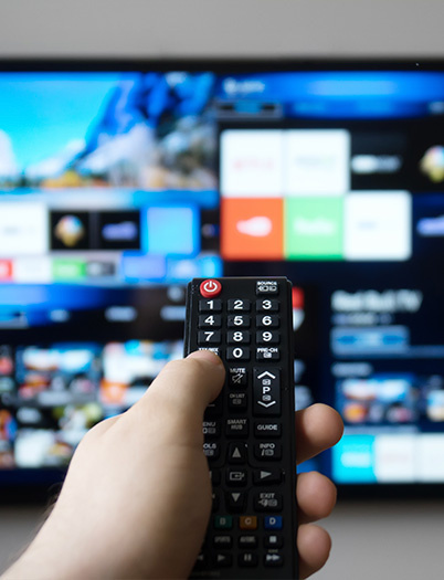 Alasan Mengapa Anda Perlu Beralih Menggunakan Smart TV