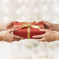 5 Ide Hadiah Tukar Kado ala SELMA